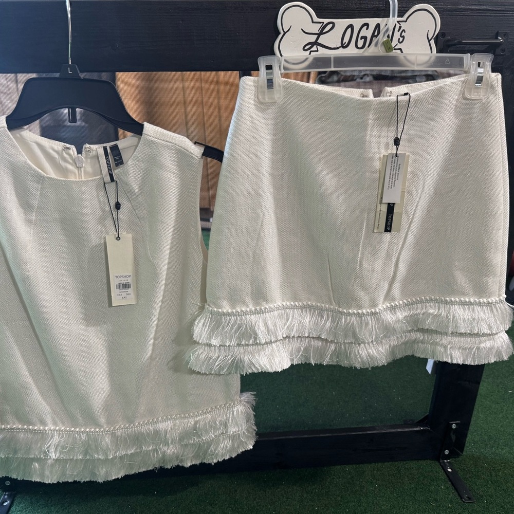 TOP Moda Cream Fringe Skirt Set